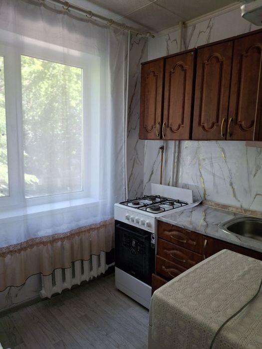 Сдам 2 комнатную квартиру
