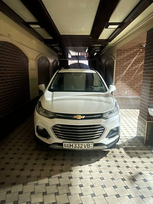 tracker 1 premier ideal POLNIY SHUMKA