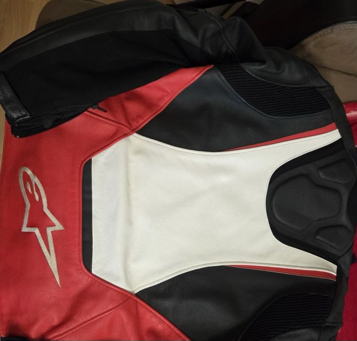 Кожено мото яке Alpinestars (EU 52 / US 42)