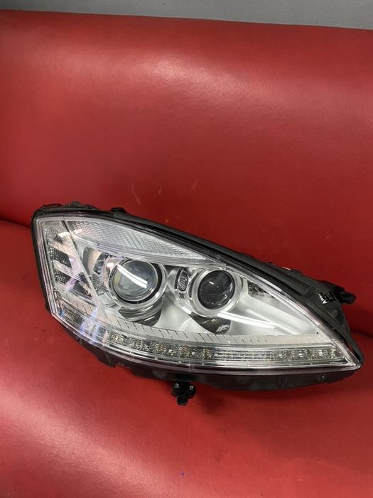 Mercedes W221 S class Ремонт Рециклиране Фар Фарове