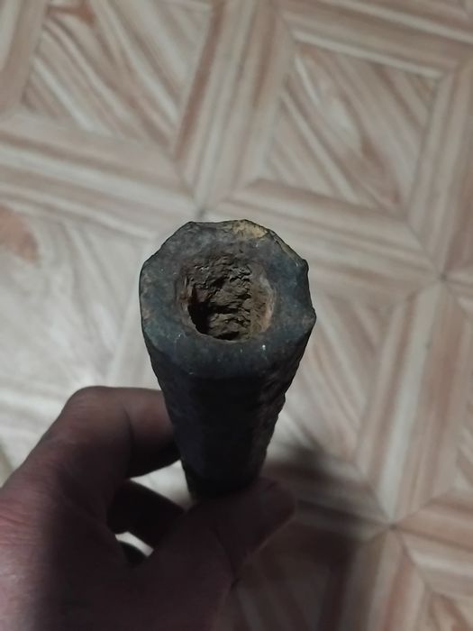 Продават се част от Стара бушка