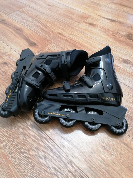 O plimbare in parc cu role