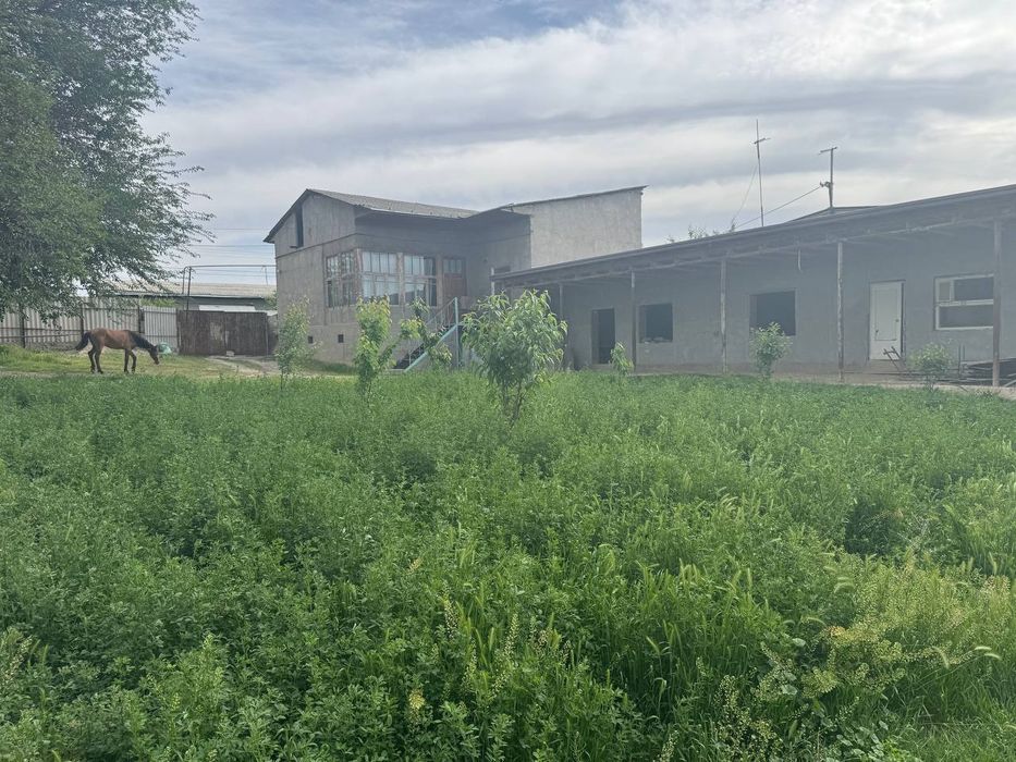 Nazarbek tarnov Uy sotiladi