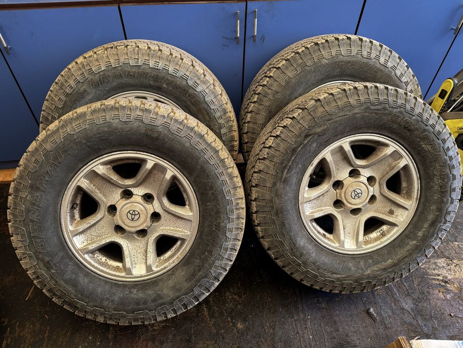 Roti originale toyota j90