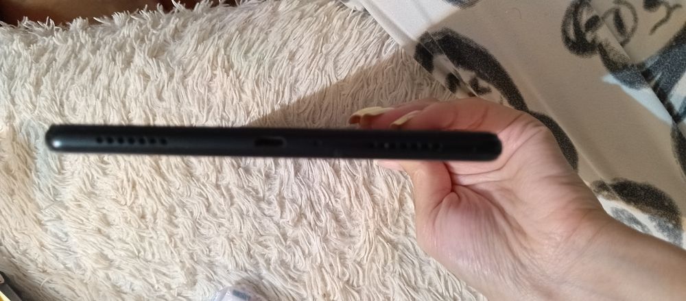 Продам Планшет SAMSUNG GALAXY Tab A