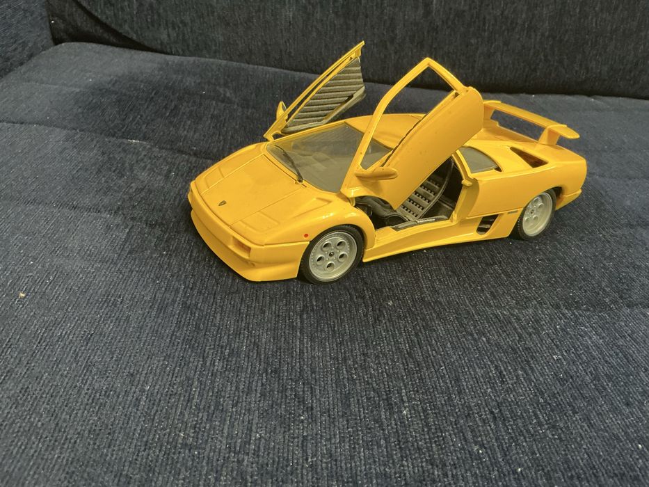 Colectie machete 1:18 Maisto, Bburago, Norev