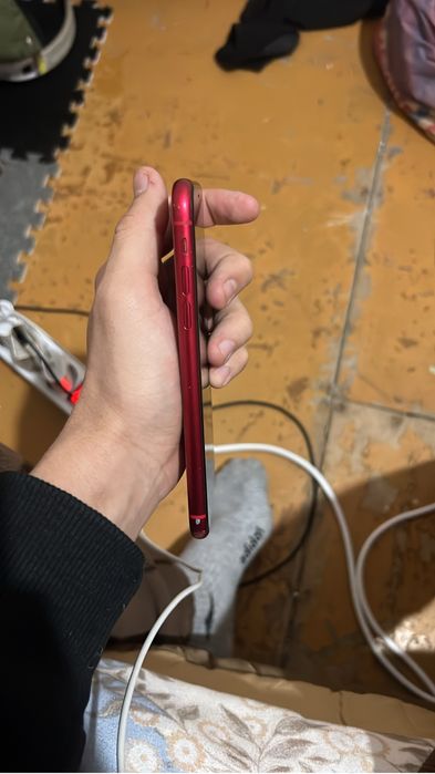 11 айфон продам