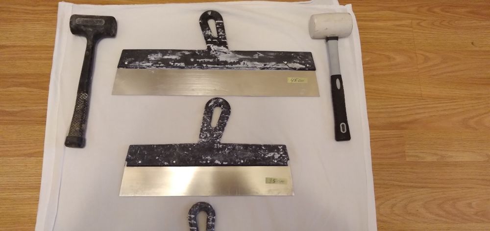 Инструмент для ремонта.