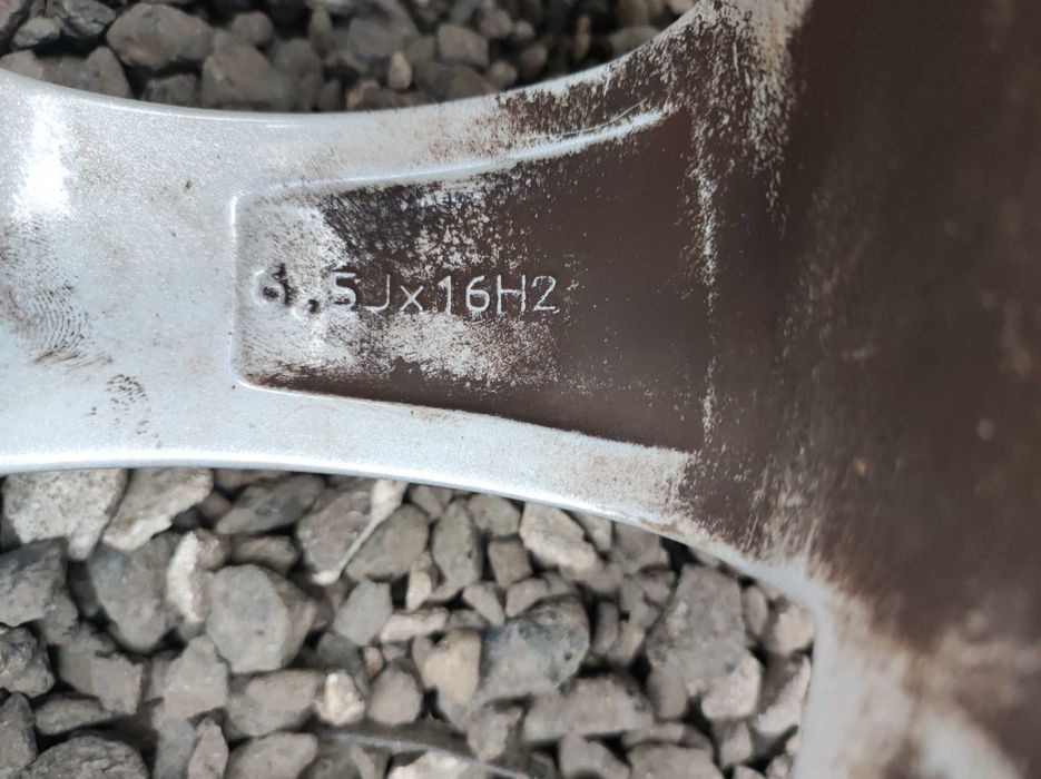 jante 6,5jx16h2  toyota rav 4 , pe 16 sau schimb pt subaru xv 17