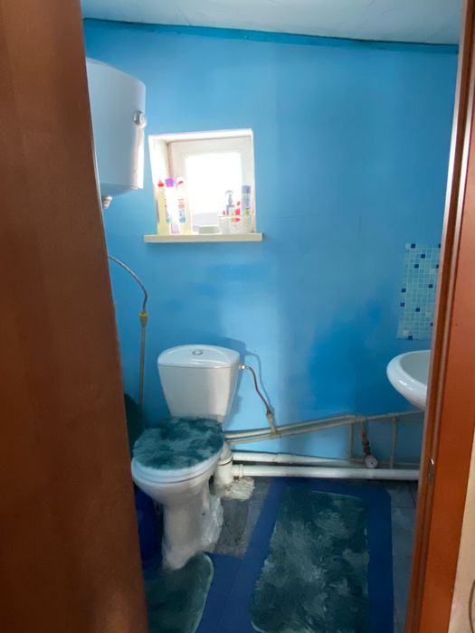 Продам дом из 3-х комнат, кирпичный