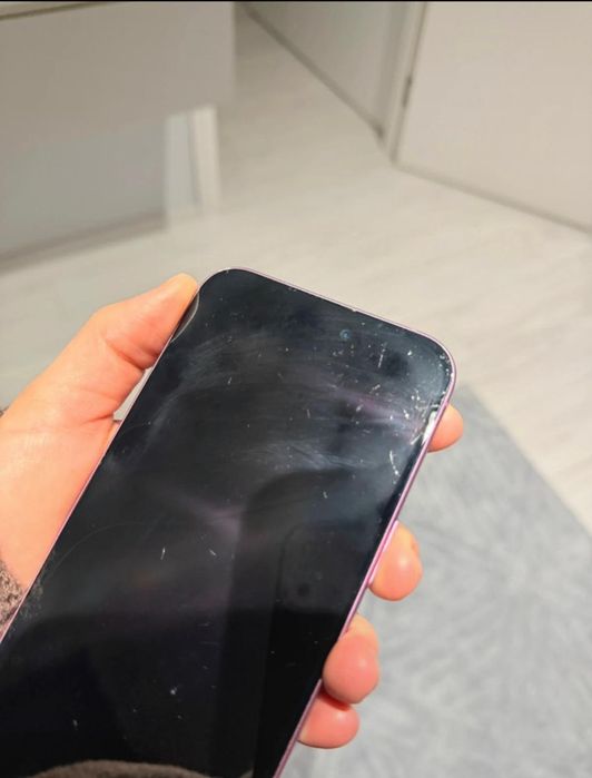 iPhone 16 plus 128GB 
Battery health 98%