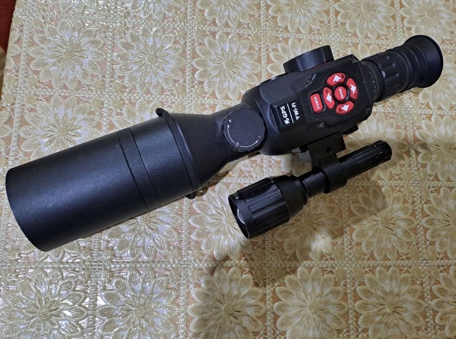 Дигитален дневно/нощен прицел ATN X-Sight II HD 5-20x.
