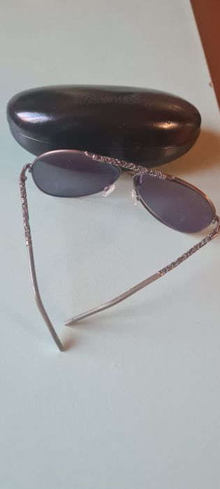 Roberto Cavalli оригинални слънчеви очила с твърд калъф и кърпичка