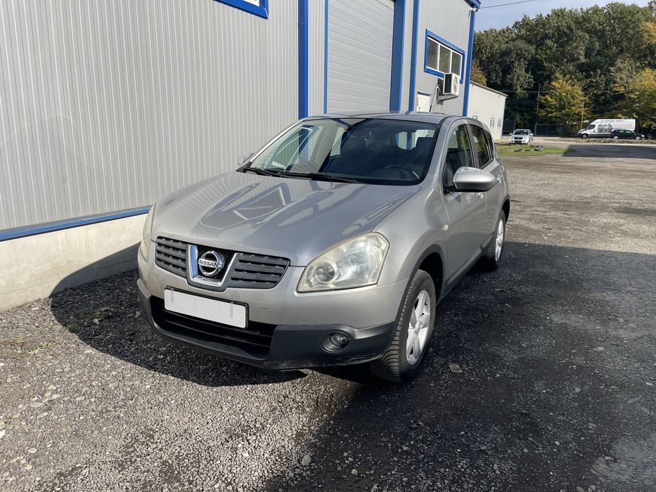 Nissan Qashqai 2008 benzină, 2.900 € — imagine 1