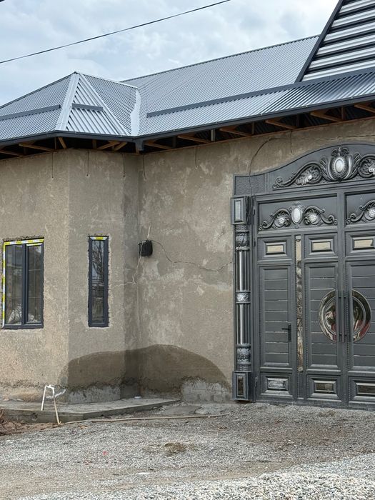 Шахрисабз шахрида станцияда тайёр курилиб биьирилган участок