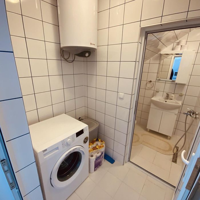Дава се под наем Къща в Добрич, в.з. Лозята - 130 кв.м за 997.05 € - Снимка #7