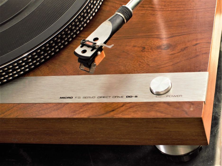 Проигрыватель виниловых дисков Micro Seiki DD-5