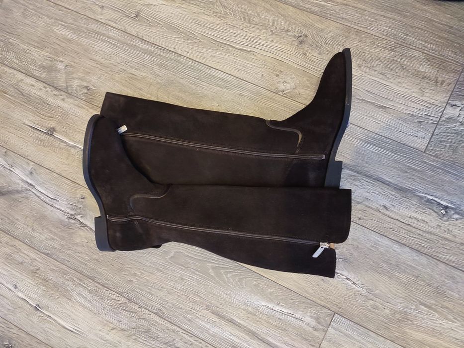 Cizme lungi de piele întoarsă cu fermoar