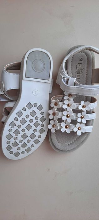 Босоножки детские