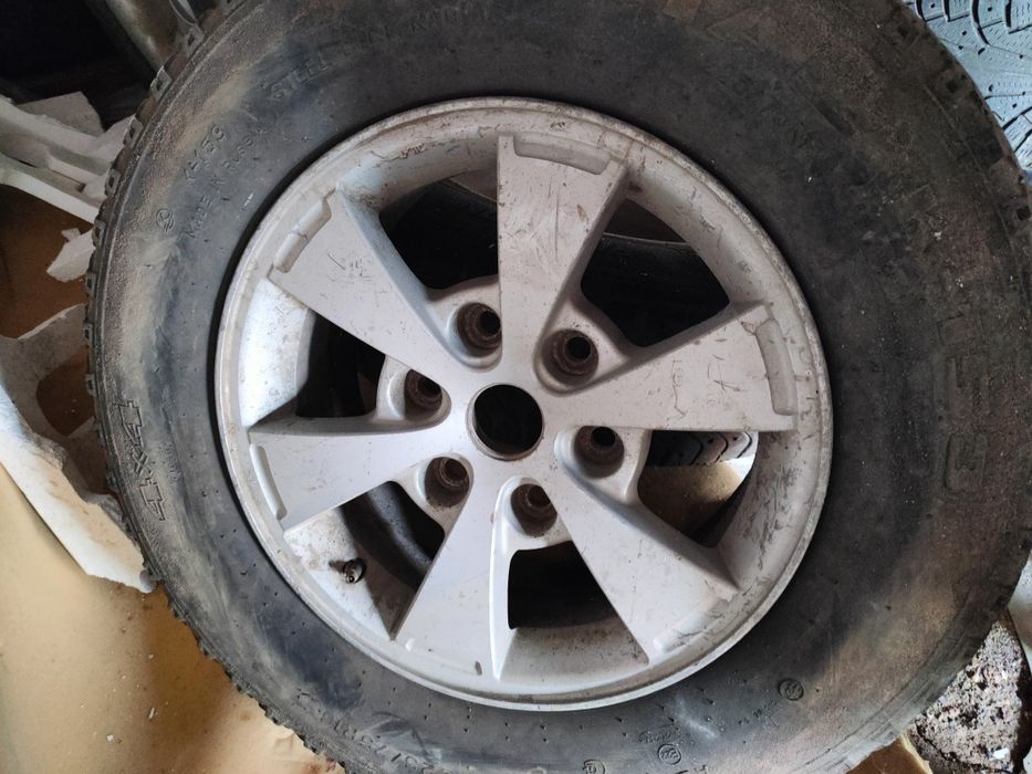 Диск на запаску L200 R16