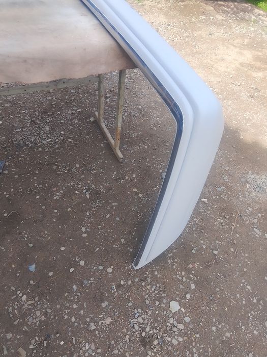 Бампер на мерседес