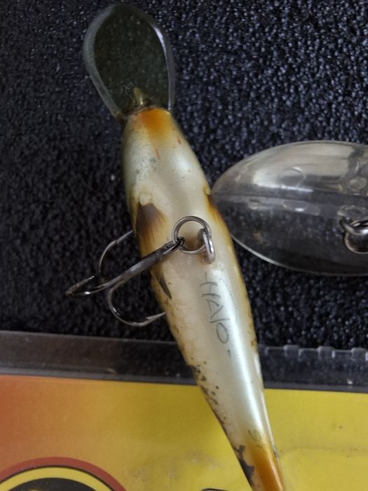 Кефалски воблери-Ugly duckling,Yo zuri,Halco