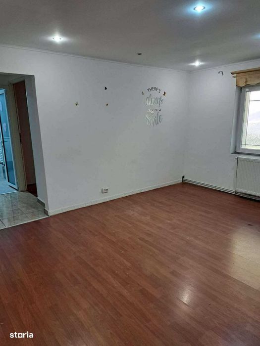 Apartament de vanzare 2 camere , Micro 16 , parter — fotografia 3