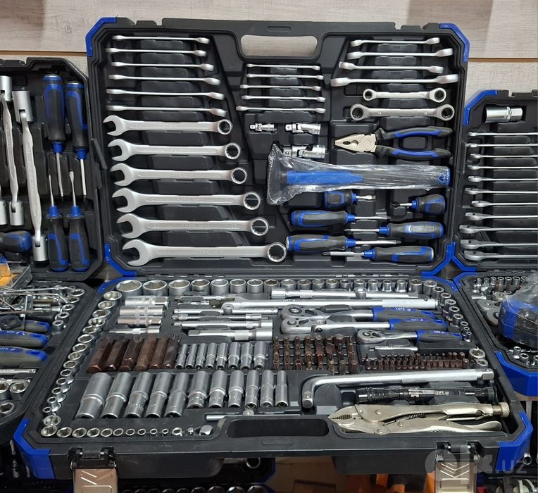 Kalit nabor YOFE 202pcs