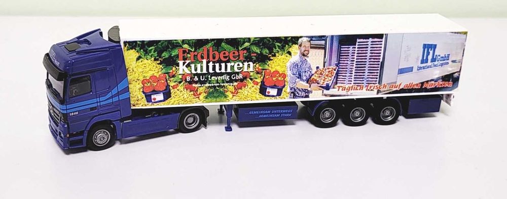 masinuta macheta camion semitrailer frigoterm AWM nu Herpa scara 1:87
