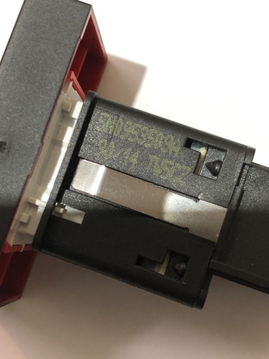 Buton avarii vw tiguan