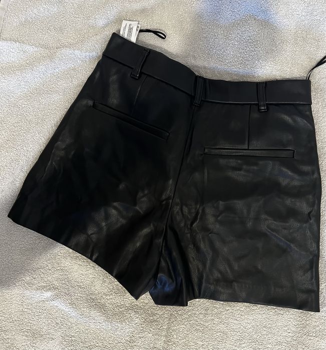 Pantalin scurti