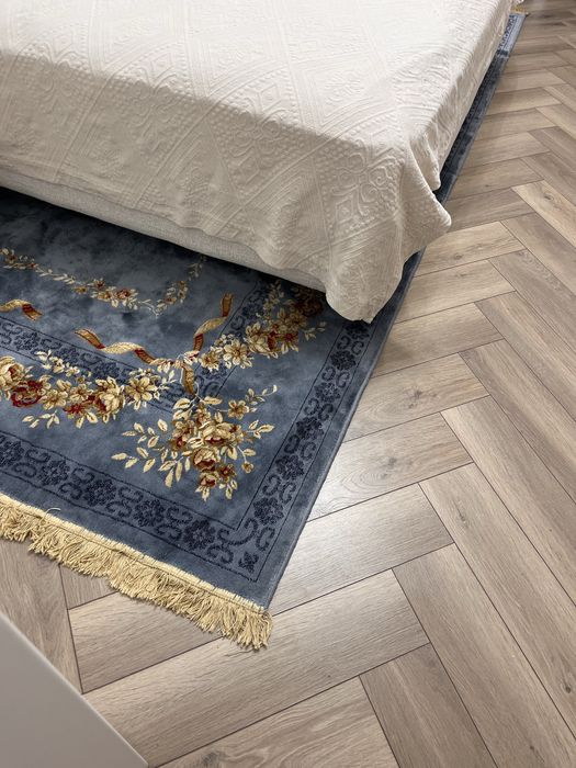 Ковер, в хорошем состоянии