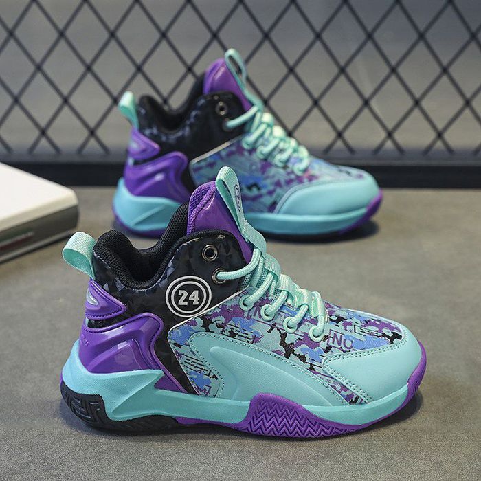 Кроссовки для мальчиков.