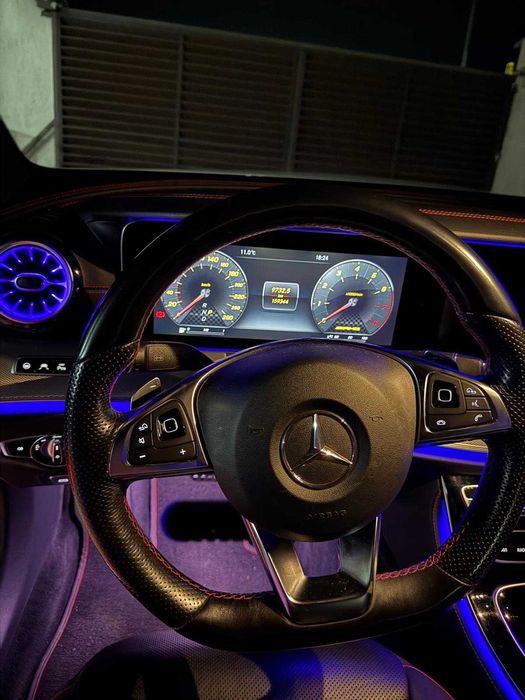 Mercedes Benz E 43 AMG