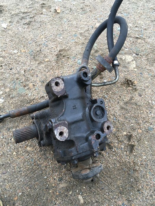 Запчасти  мерс 124, 180с