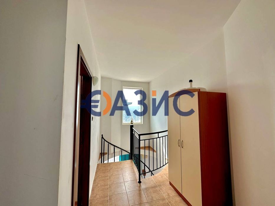 Продава се Четиристаен апартамент в к.к. Слънчев бряг - 145 кв.м за 689 €/кв.м - Снимка #5