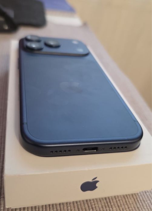 Iphone 17 pro 512 nou, nevelock,EU,  garantie istyle,  cu folie 360