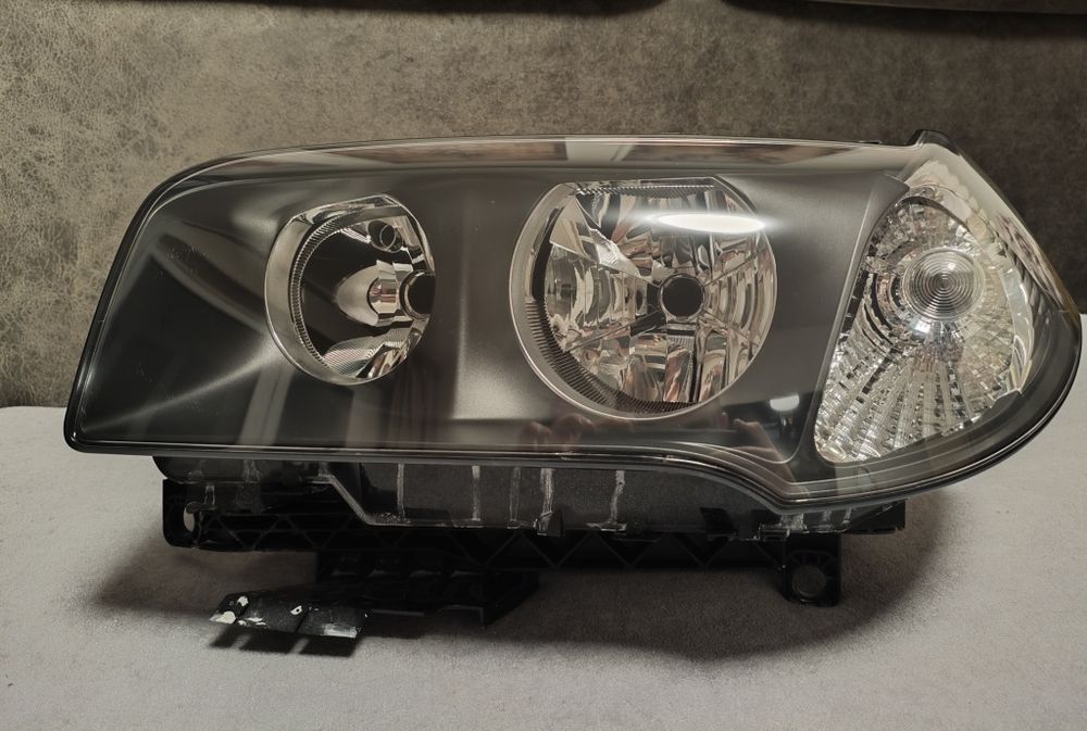 Фарове за BMW X3 E83