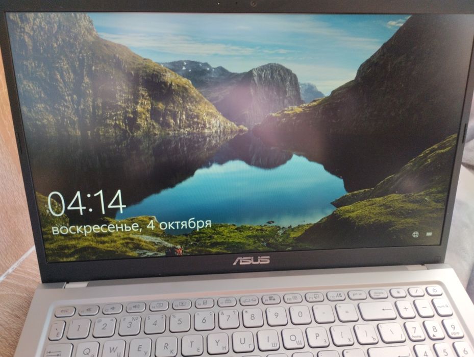 ASUS VivoBook X515JA / Core i7 / 16 ГБ / 500 ГБ