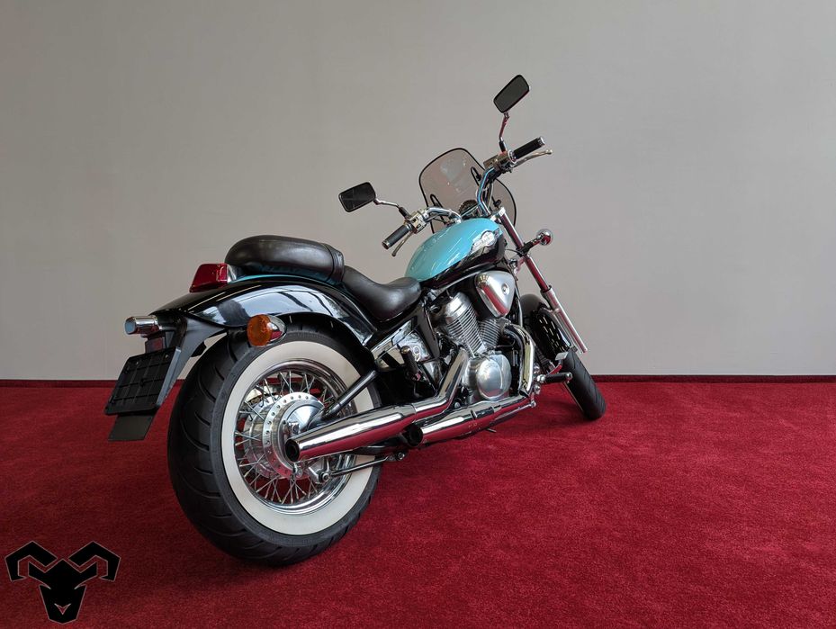 Honda Shadow Individual V2 Custom | CAPRA Motors