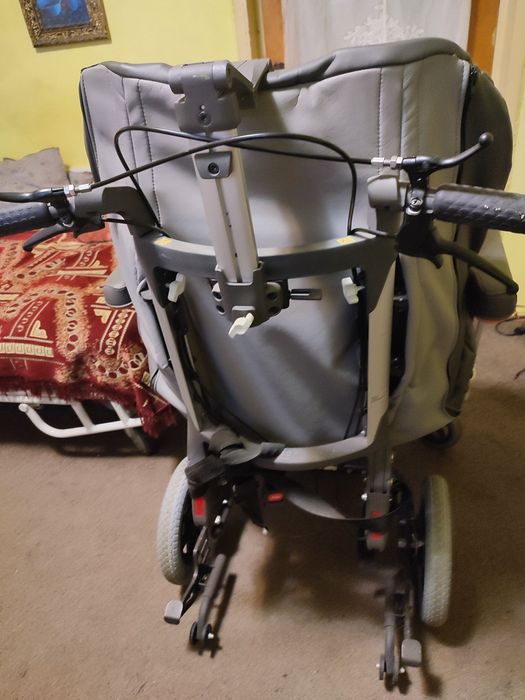 Scaun persoane cu dizabilitati