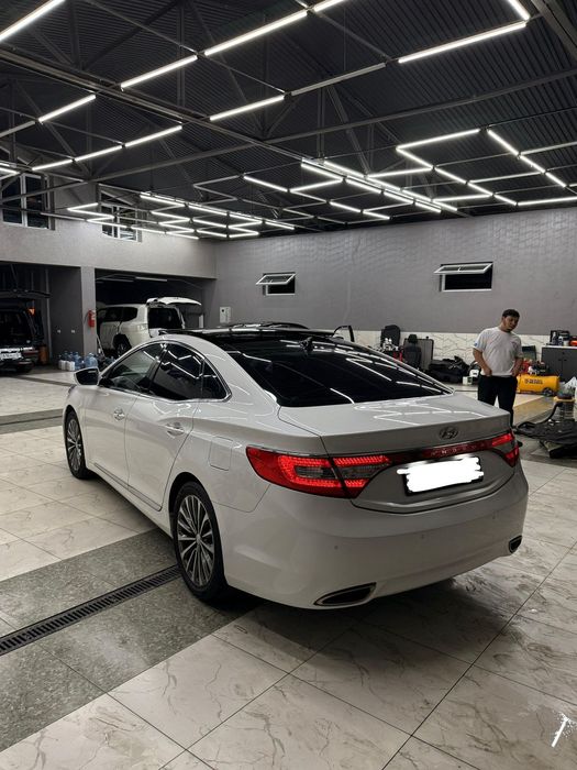 HG 300 Hundai grandeur