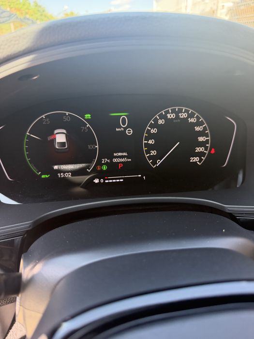 Honda Civic 2025 2.0 HIBRID 2600 KM usor avariat / avariate / lovit / lovite