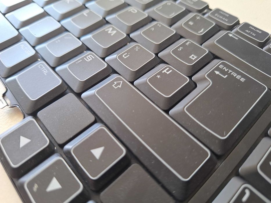 Tastatură laptop Dell Alienware M17x R3 NSK-D8D0F pentru piese sau reparații