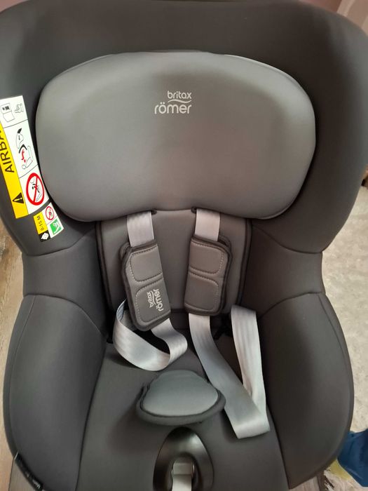 Детско столче за кола Britax Romer Dualfix M i-size