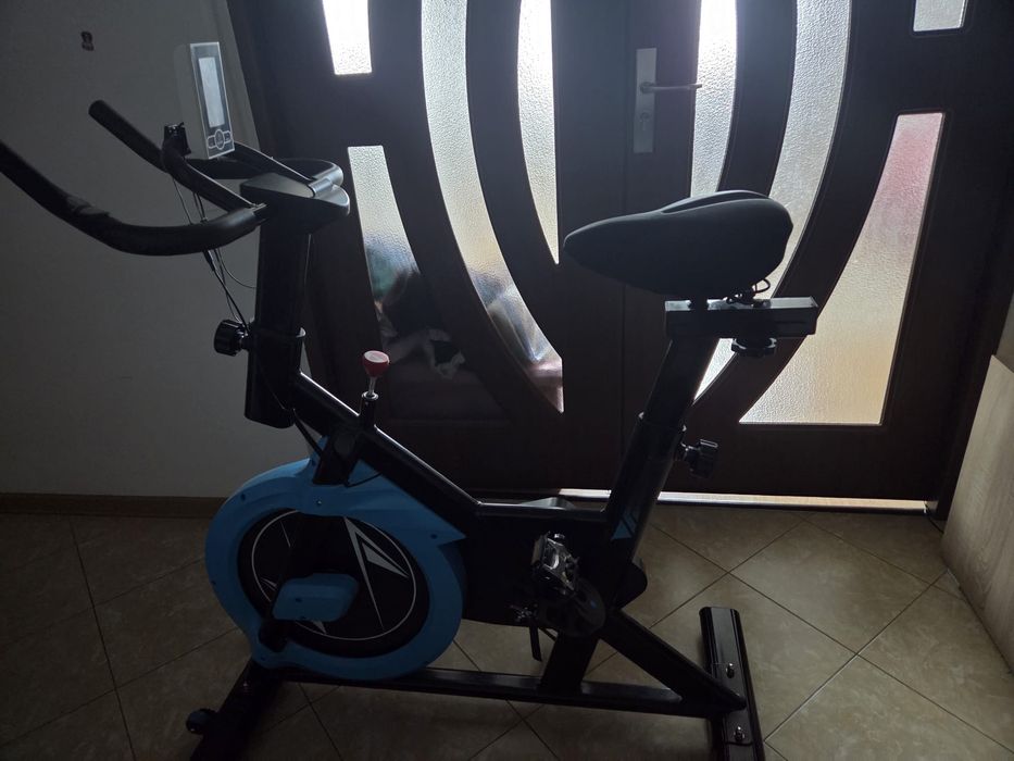 Vând bicicleta medicinala