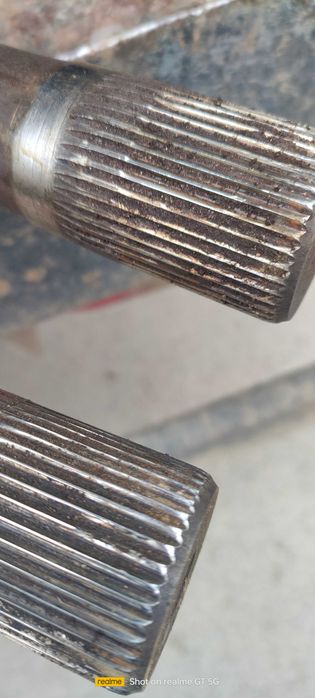 Продам полуось  MAN L 2000. V-W MAN