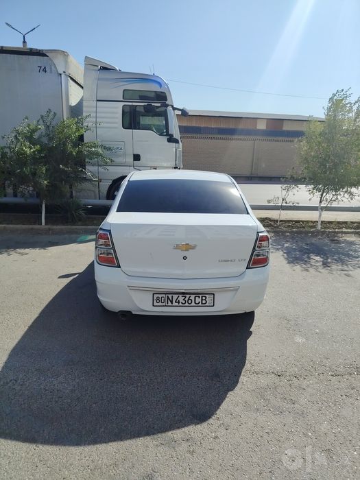 Автомобил кобалт