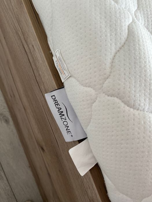 Saltea 200x160 Dreamzone (Jysk)