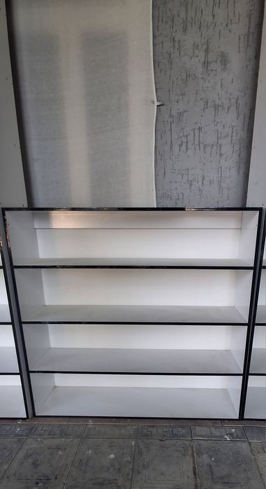 Mebel dokon va kitoblar uchun